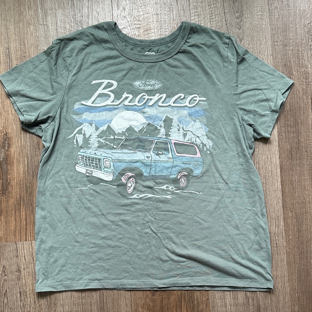 Ford Bronco Green T-Shirt with Mountain Scene